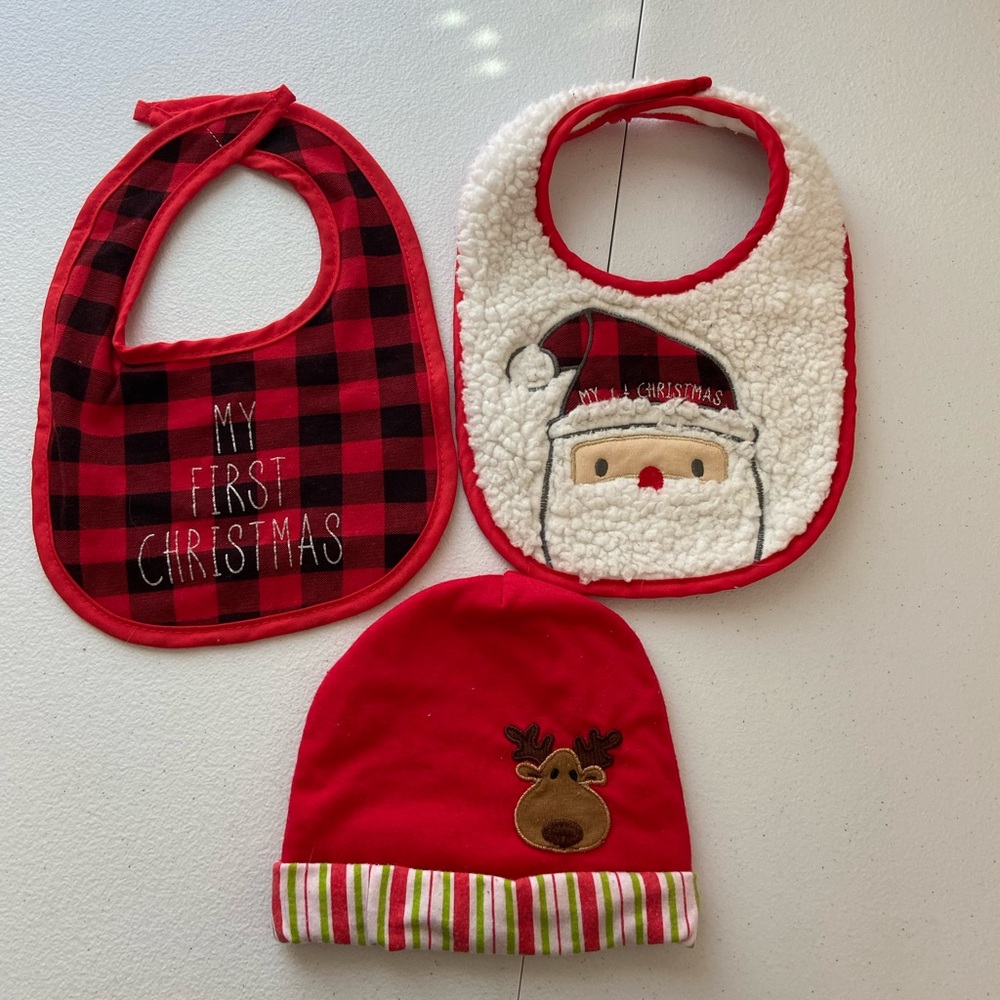 NWOT EUC Chick Pea baby first Christmas Santa plaid one size bibs hat bundle set